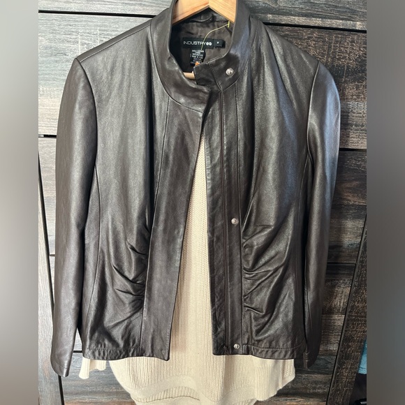 Brown Butter Soft Leather Jacket Size Medium - Picture 7 of 9